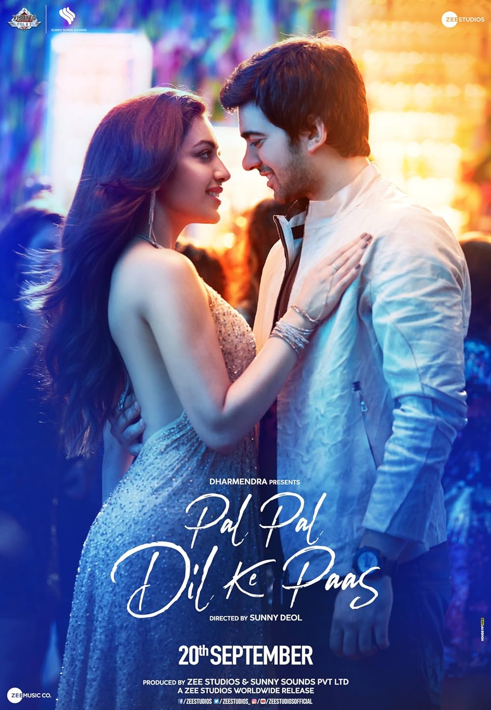 Download Pal Pal Dil Ke Paas (2019) Hindi Movie WEB-DL 480p [400MB] || 720p [1.1GB] || 1080p [2.2GB]